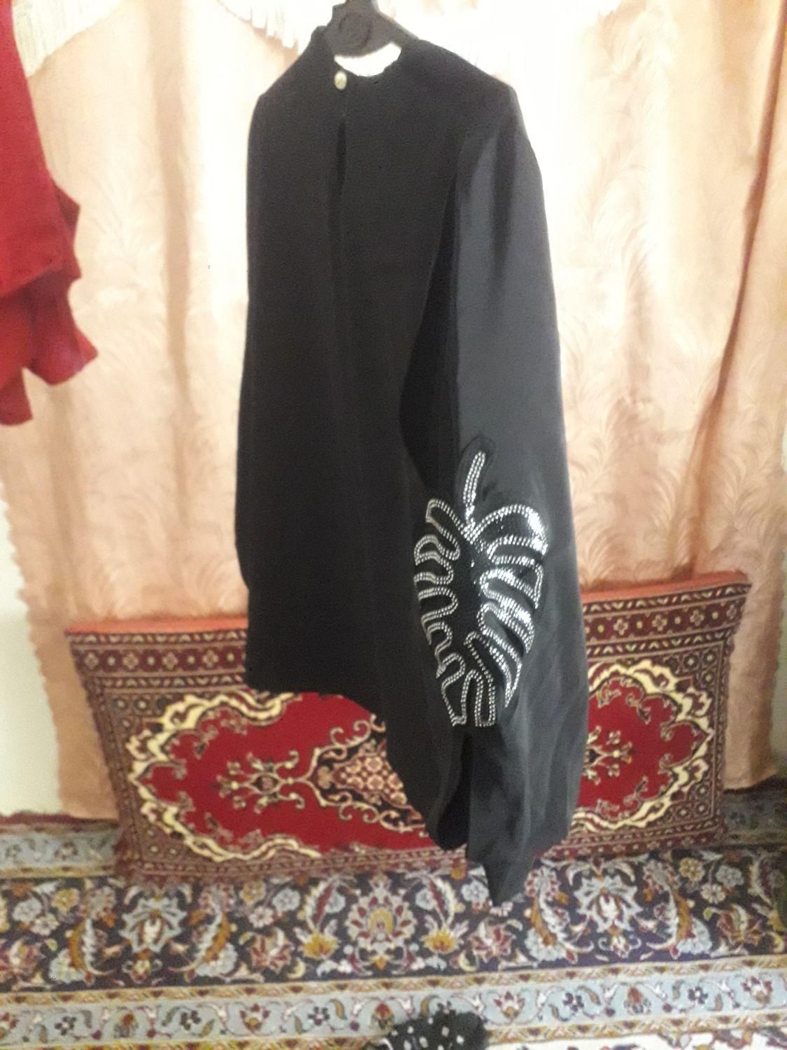 شومیز مجلسی|لباس|تربت جام, باغ سنگان سفلی|دیوار