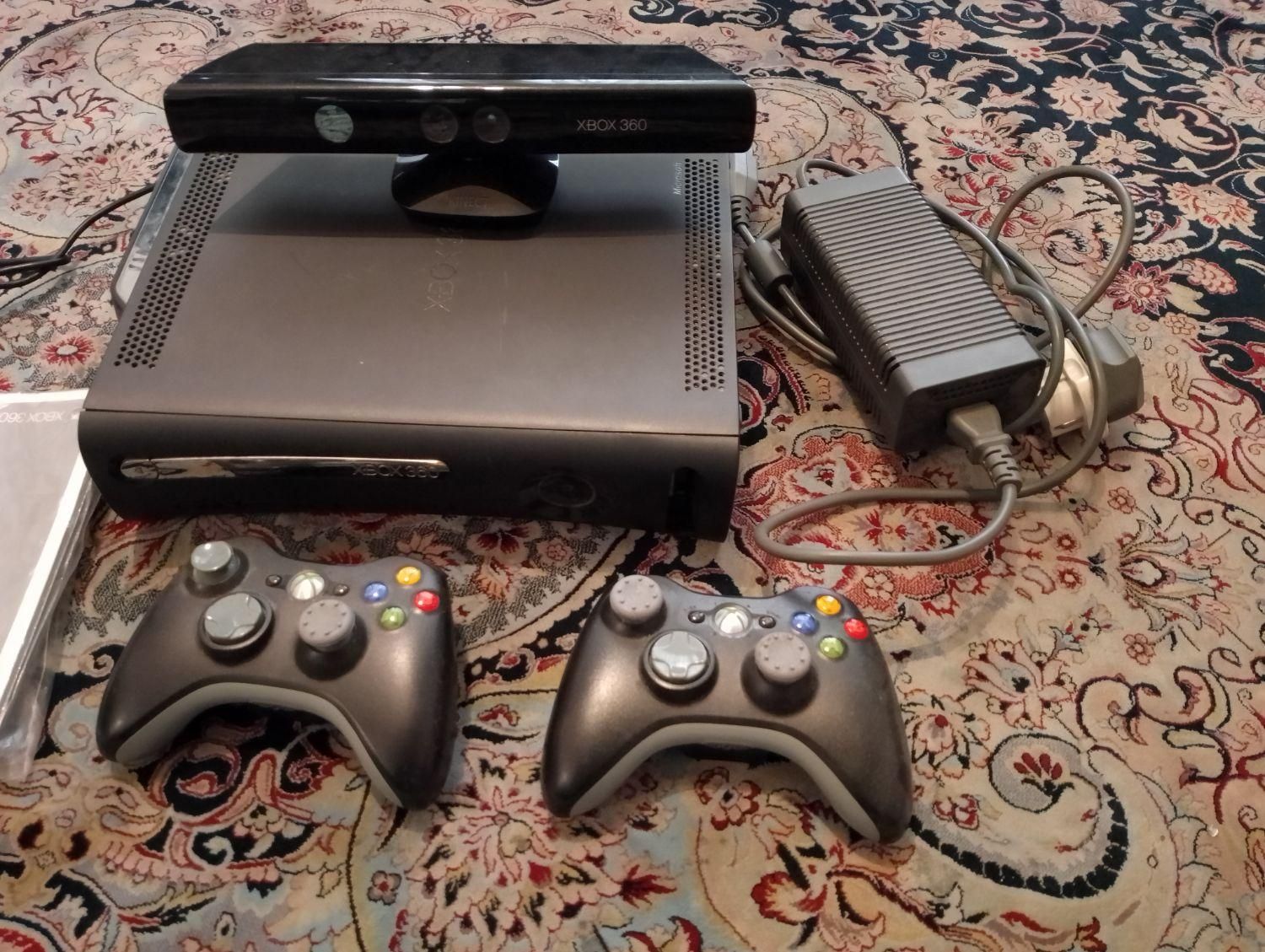 ایکس باکس Xbox 360 دو دسته اصلی با کینکت نونو|کنسول، بازی ویدئویی و آنلاین|تهران, پیروزی|دیوار