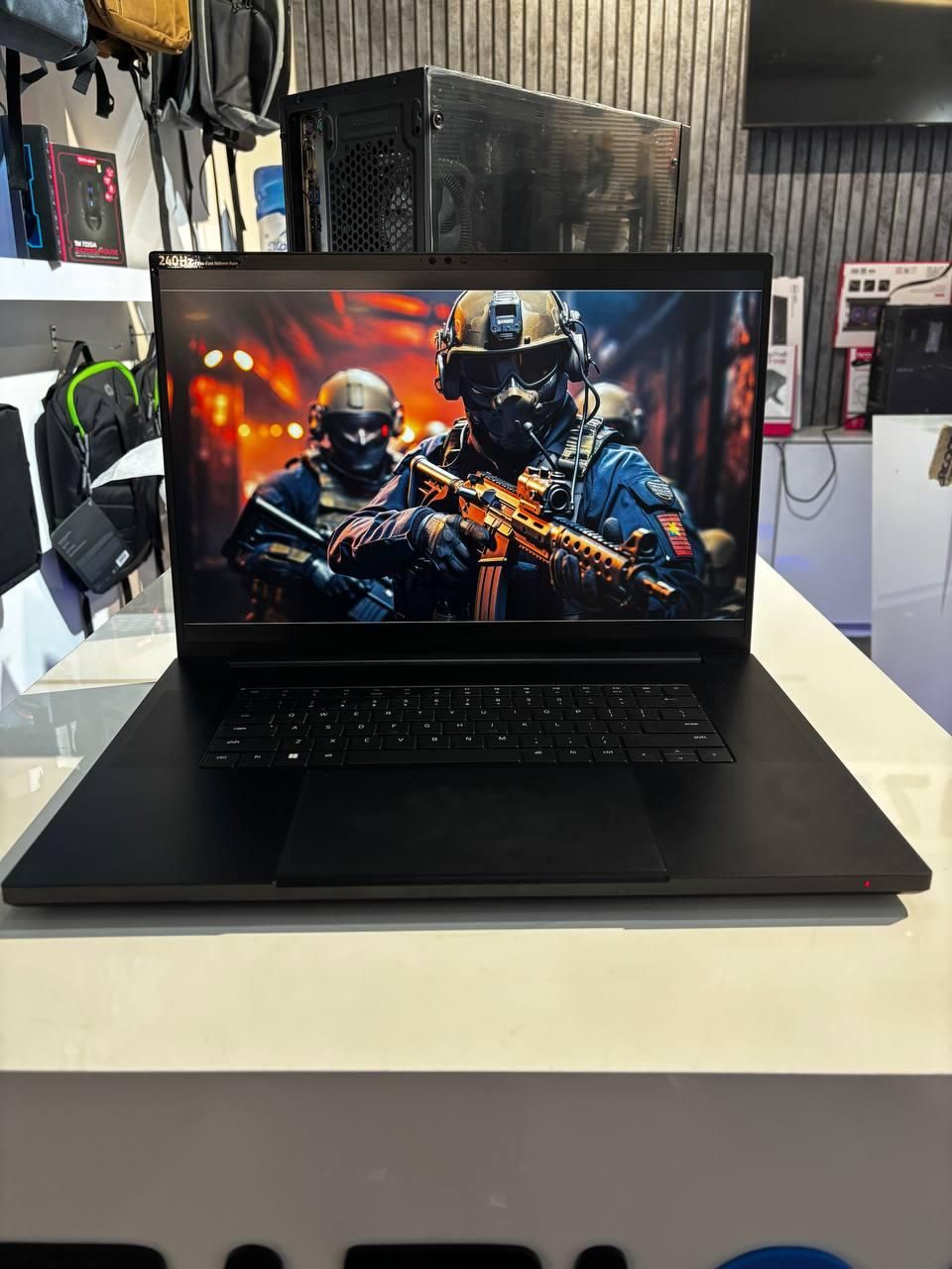 تنها لپ تاپ استوک آمریکاییRazer blade 18داخل ایران|رایانه همراه|تهران, میرداماد|دیوار