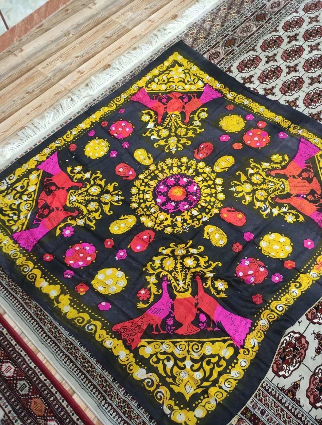 روسری ترکمنی اصیل قدمت ۵۰ ساله...|لباس|تهران, زعفرانیه|دیوار