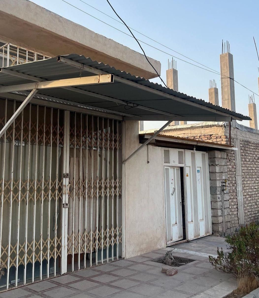 ویلایی  سه خوابه همراه با یک  باب  مغازه خالق اباد|فروش خانه و ویلا|جیرفت, |دیوار