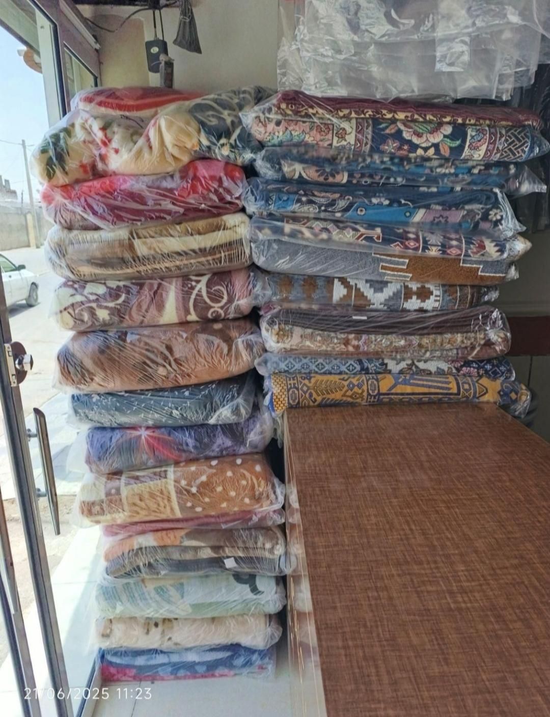 خشکشویی ایرانیان با سرویس دهی رایگان|خدمات نظافت|زاهدان, |دیوار