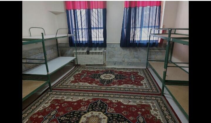 خوابگاه آقایان ( دانشجویی/ کارمندی )|اجارهٔ کوتاه‌مدت آپارتمان و سوئیت|همدان, |دیوار