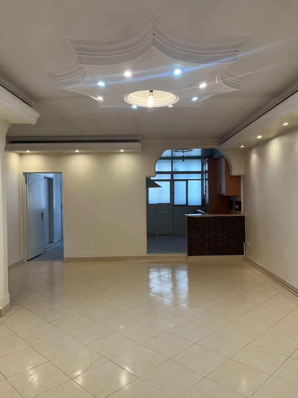 اپارتمان ۷۶متری خیابان زاهدگیلانی