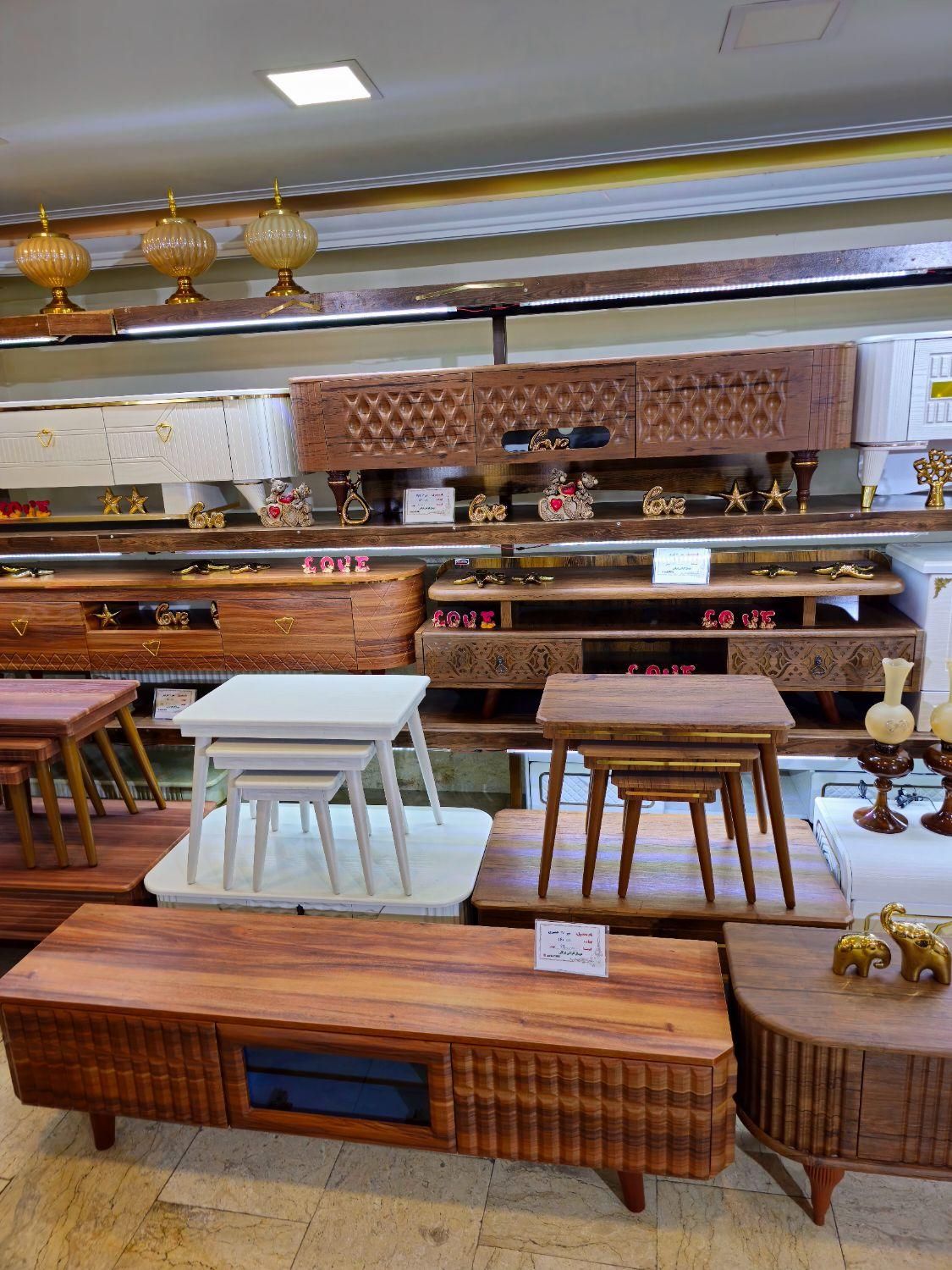 میز تلوزیون جلومبلی آینه کنسول واران|میز تلویزیون|تبریز, |دیوار