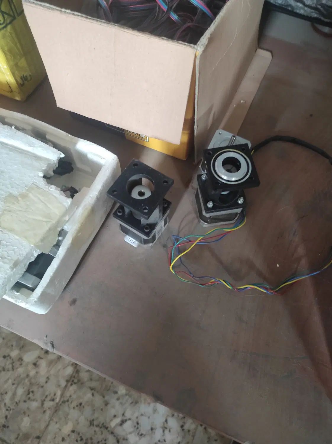 تعداد زیادی قطعات الکترونیکی و مکانیکی CNC|ماشین‌آلات صنعتی|تهران, پونک|دیوار