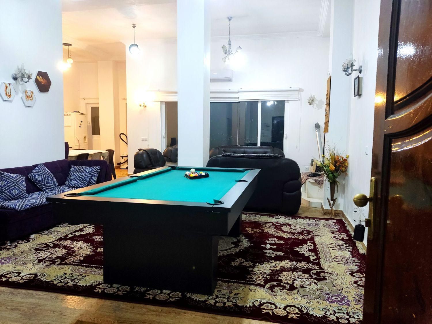 ویلا استخردار، بیلیاردار دربست «جاویدان»|اجارهٔ کوتاهمدت ویلا و باغ|کلاردشت, |دیوار