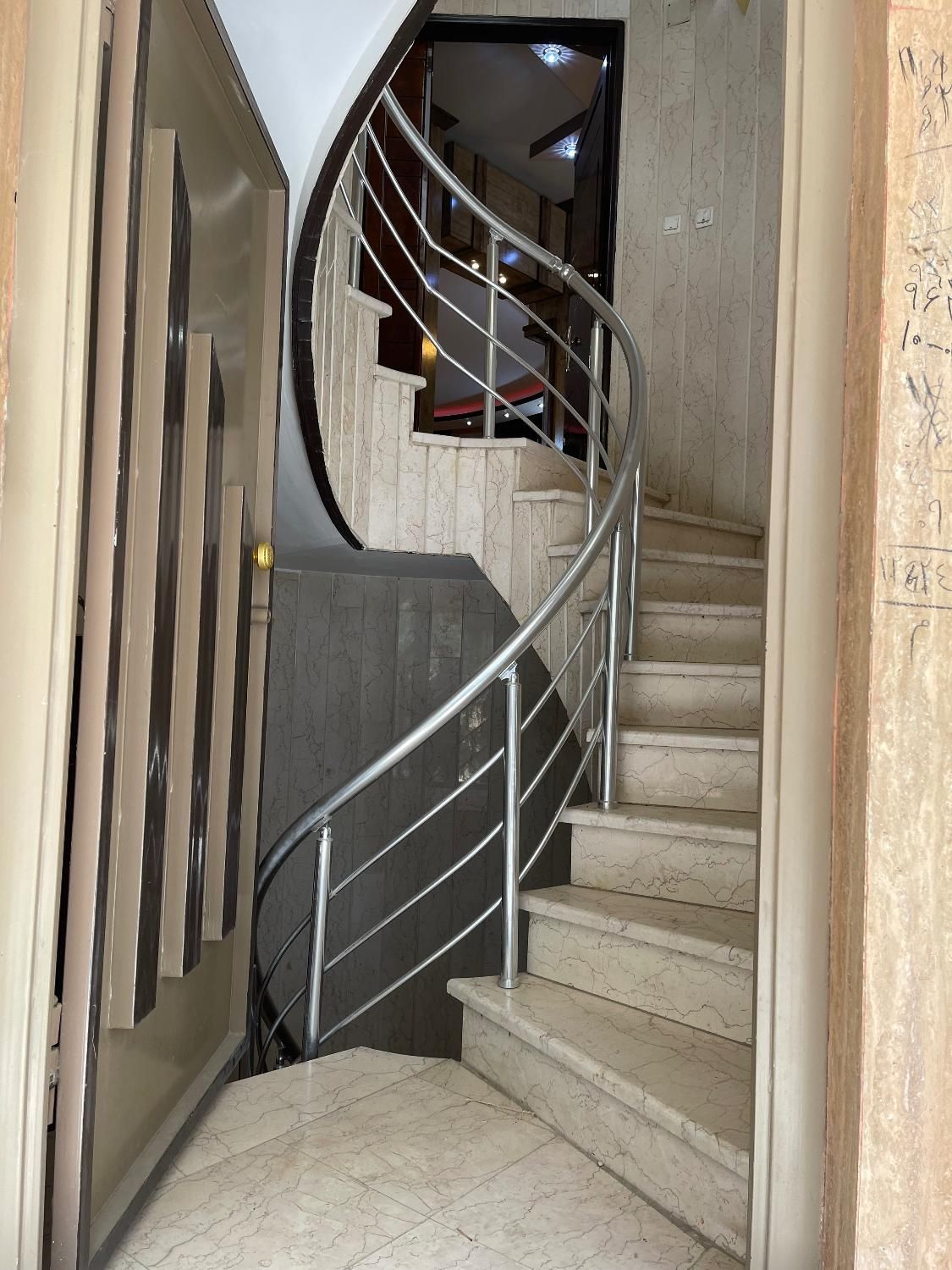 منزل مسکونی فروشی|فروش خانه و ویلا|شهرضا, |دیوار