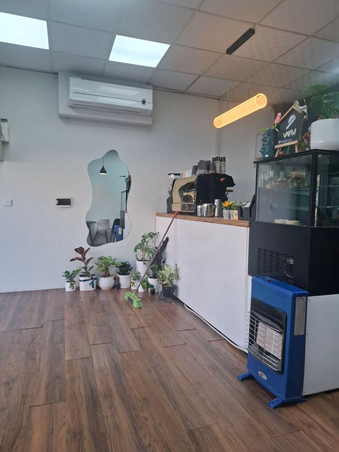 فروش مغازه ۲۸ متری پاساژ تیراژه|فروش مغازه و غرفه|پرند, فاز ۲|دیوار