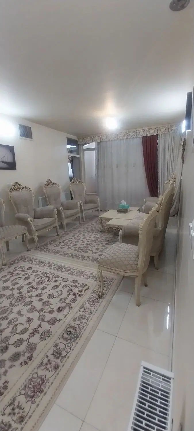 رهنو اجاره یک واحد ۱۰۰متری زرینشهر چهارراه نماز|اجارهٔ آپارتمان|لنجان, |دیوار