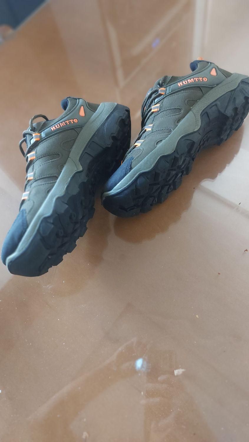 کفش روزمرگی و کوهستان|کیف، کفش، کمربند|گناباد, |دیوار