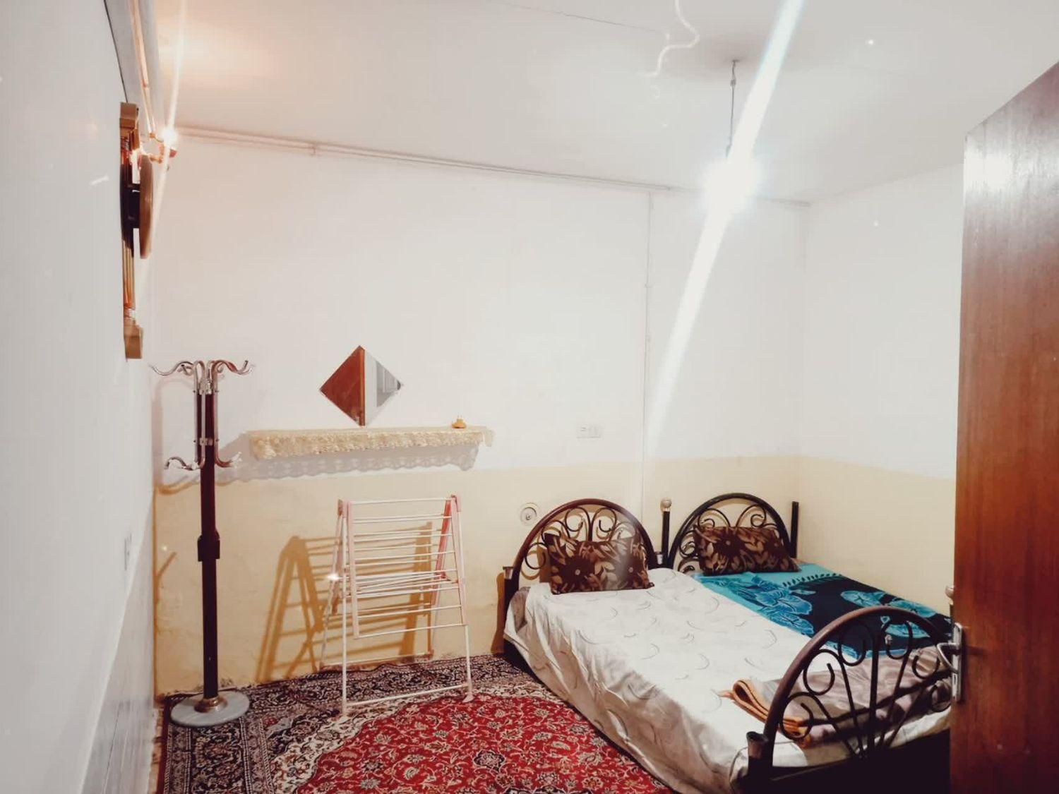اجاره روزانه/هفتگی/ماهانه آپارتمان ۱۲۰ متری|اجارهٔ کوتاه‌مدت آپارتمان و سوئیت|کاشان, شهرک انقلاب|دیوار