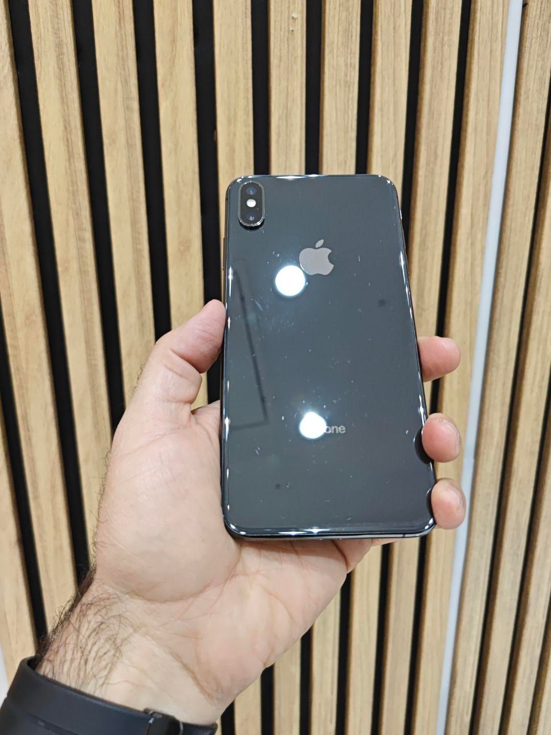 اپل iPhone XS Max با حافظهٔ ۶۴ گیگابایت|موبایل|تهران, صادقیه|دیوار