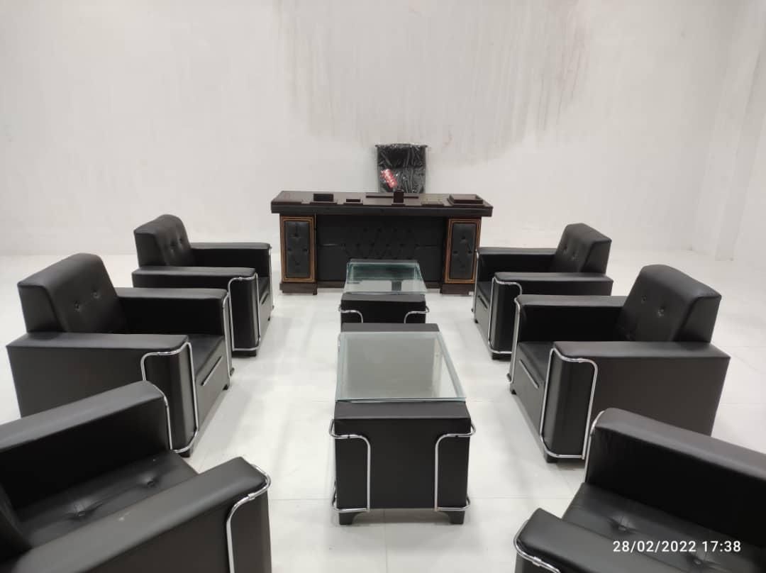 میز وکیوم مدیریت مبلمان قرمز صندلی ملی اداری نگین|دفتر کار|بندرعباس, |دیوار