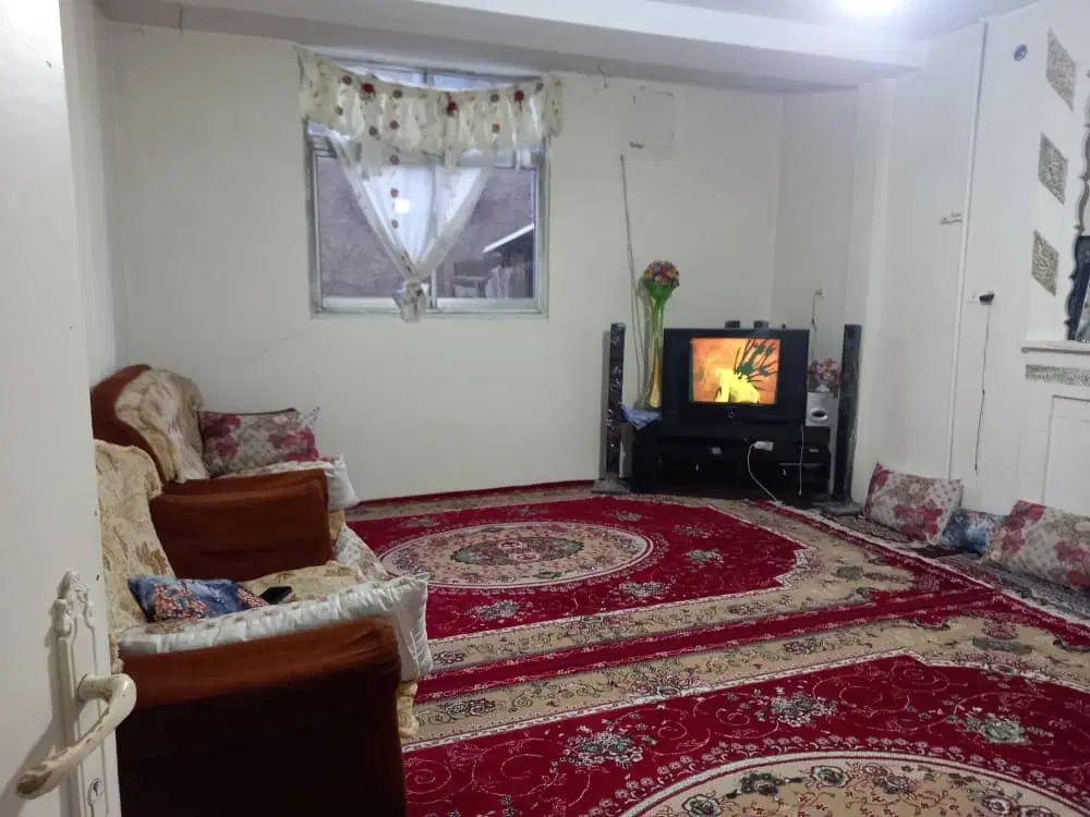 ۲طبقه و نیم ملک کلنگی /عباس کاشی/ زیر قیمت|اجارهٔ آپارتمان|تهران, هاشم‌آباد|دیوار