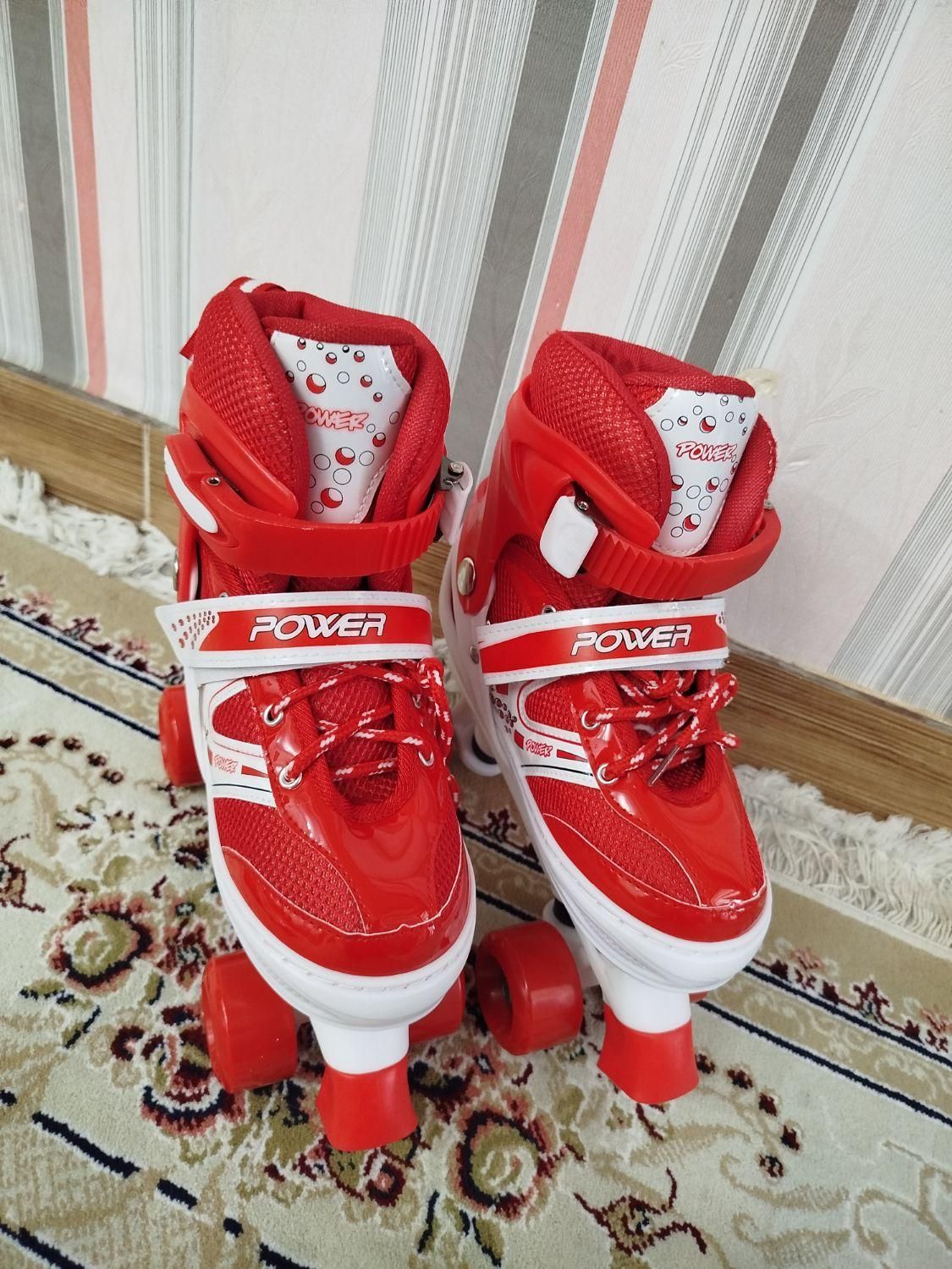 اسکلیت کفشی دخترانه|دوچرخه، اسکیت، اسکوتر|رشت, معلولین|دیوار