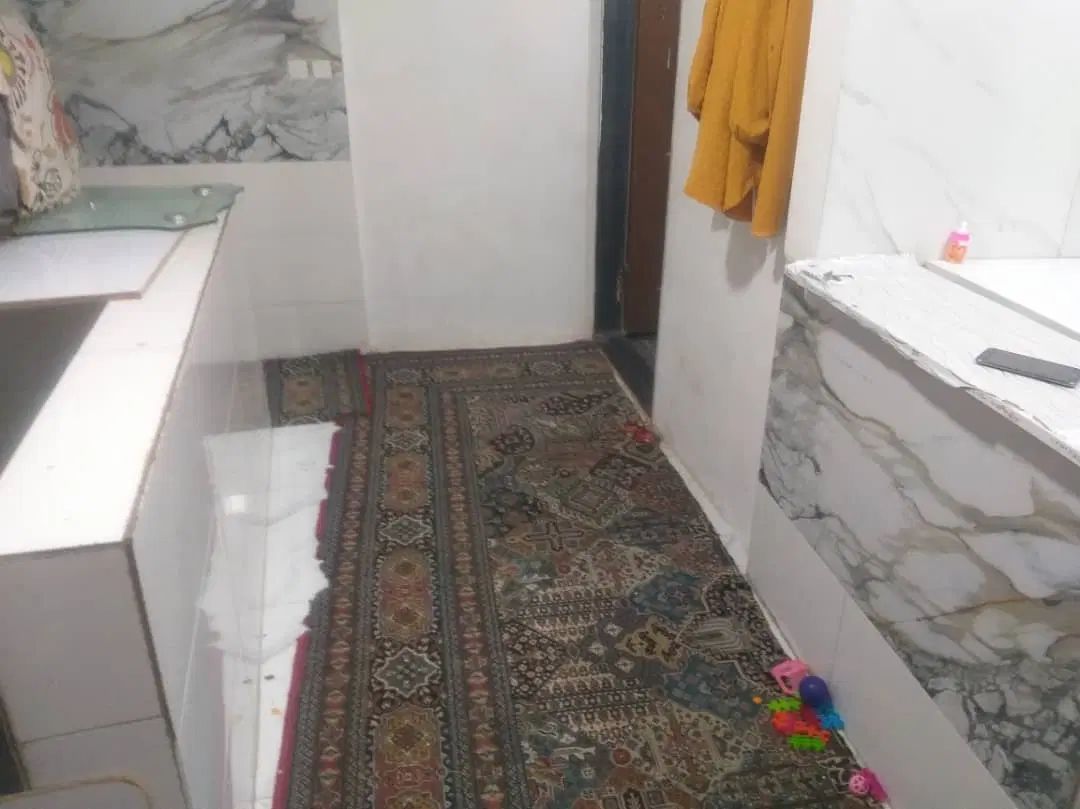 سلام منزل نقلی ۴۰ متری در سه طبقه زیر بنا ۷۲ متر|فروش خانه و ویلا|رباط‌کریم, شهرک صنعتی زواره‌ای|دیوار