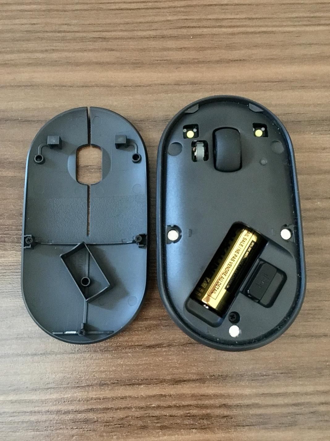 ماوس بلوتوثی لاجیتک (Logitech Pebble)|قطعات و لوازم جانبی رایانه|بابل, |دیوار