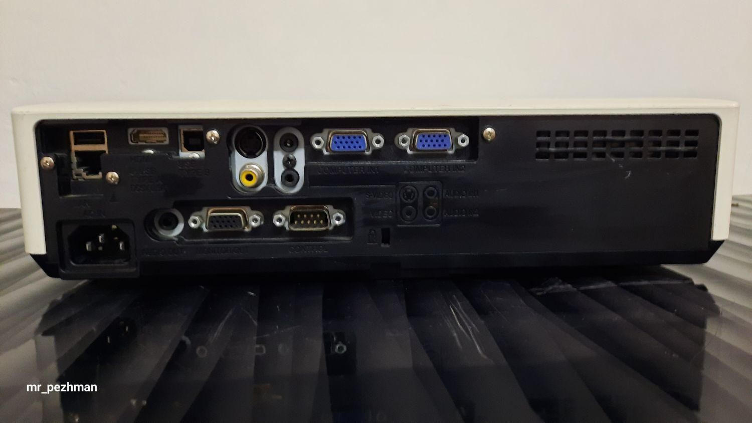 ویدئو پروژکتور استوک وارداتی Hitachi CP-X2021WN|تلویزیون و پروژکتور|رشت, لاکانی|دیوار