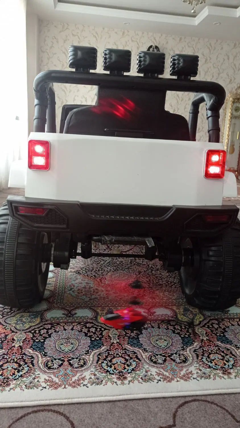 ماشین شارژی|اسباب‌‌بازی|کرج, شهرک یاس جنوبی|دیوار
