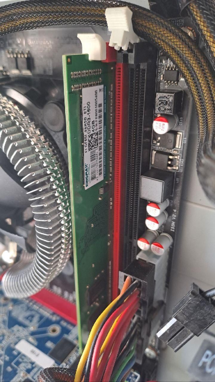 رم کینگ مکس 4GB 1600Mhz CL11 DDR3|قطعات و لوازم جانبی رایانه|مبارکه, |دیوار