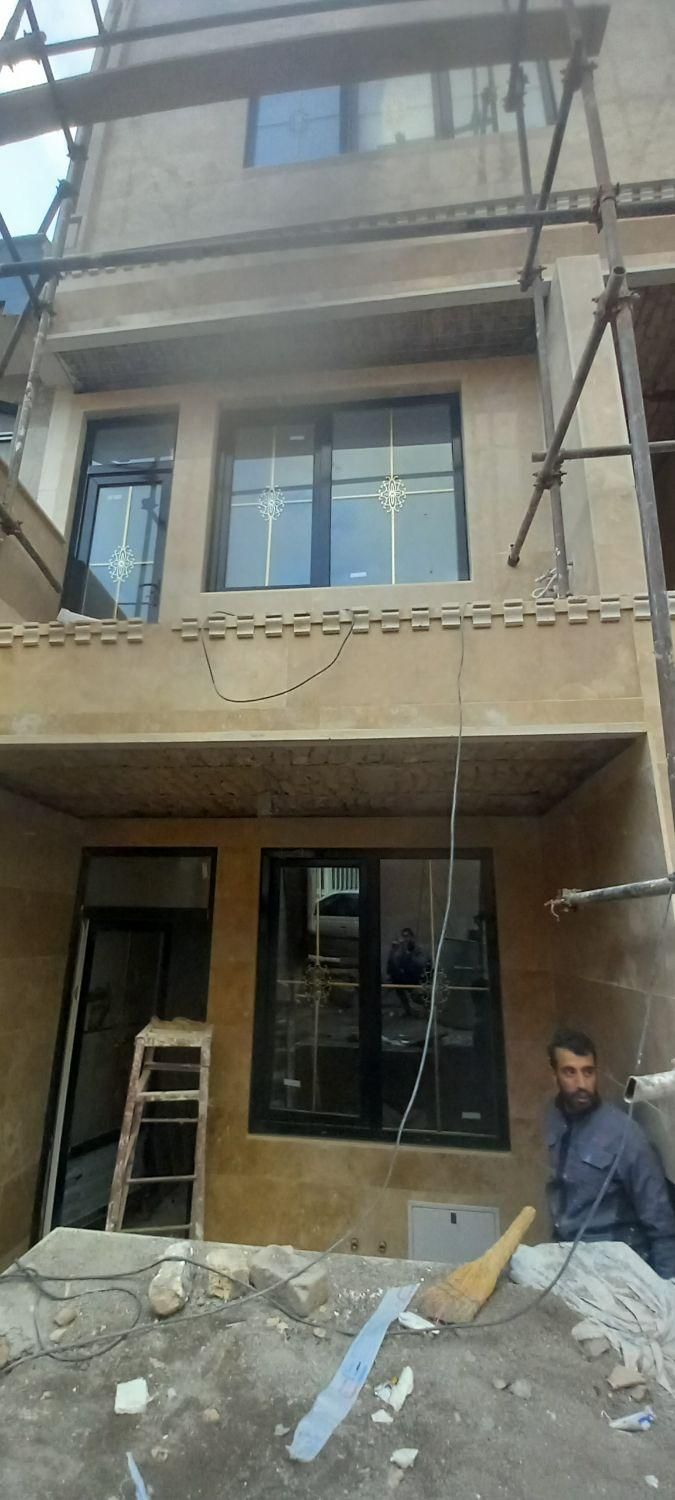 نصاب درب وپنجره upvc وتعمیرات|خدمات پیشه و مهارت|قم, نیروگاه|دیوار
