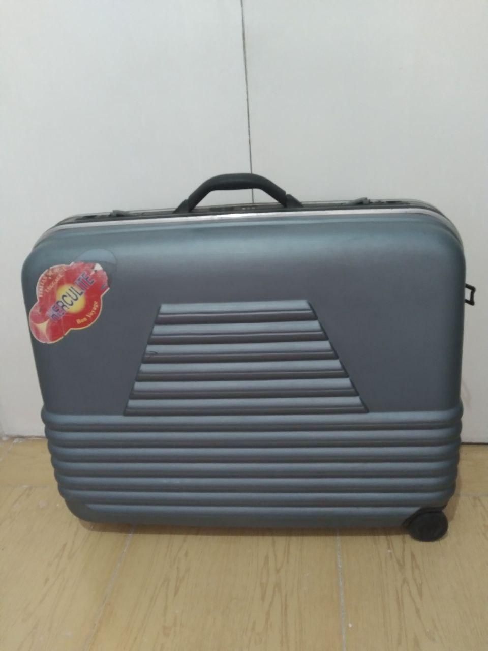 چمدان سایز بزرگ خارجی ضد ضربه وضدآب|کیف، کفش، کمربند|اندیشه, اندیشه فاز ۴|دیوار