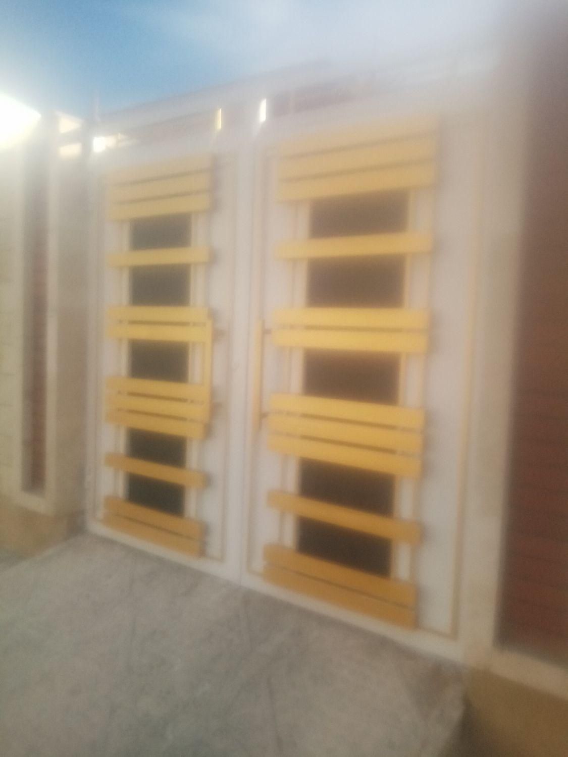 نقاشی ساختمان لکه گیری رنگ پلاستیک روغنی|خدمات پیشه و مهارت|ایلام, |دیوار