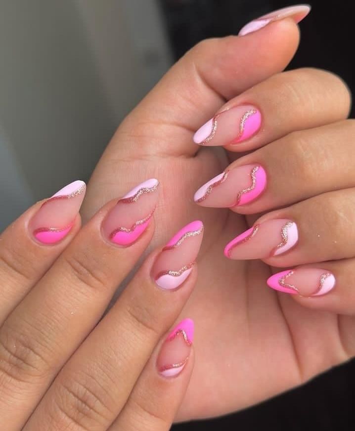 کاشت ناخن تخفیف ویژه تا اخر مرداد|خدمات آرایشگری و زیبایی|رشت, لاکانی|دیوار