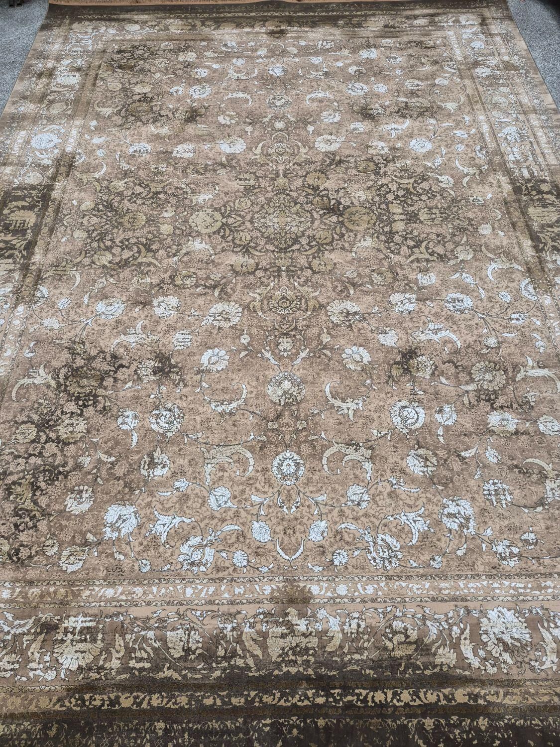 تک ۱۲ متری  وینتیج  تخفیفی  نو آکبند  ۱۲۰۰ شانه|فرش|مشهد, امامیه (شهرک غرب)|دیوار