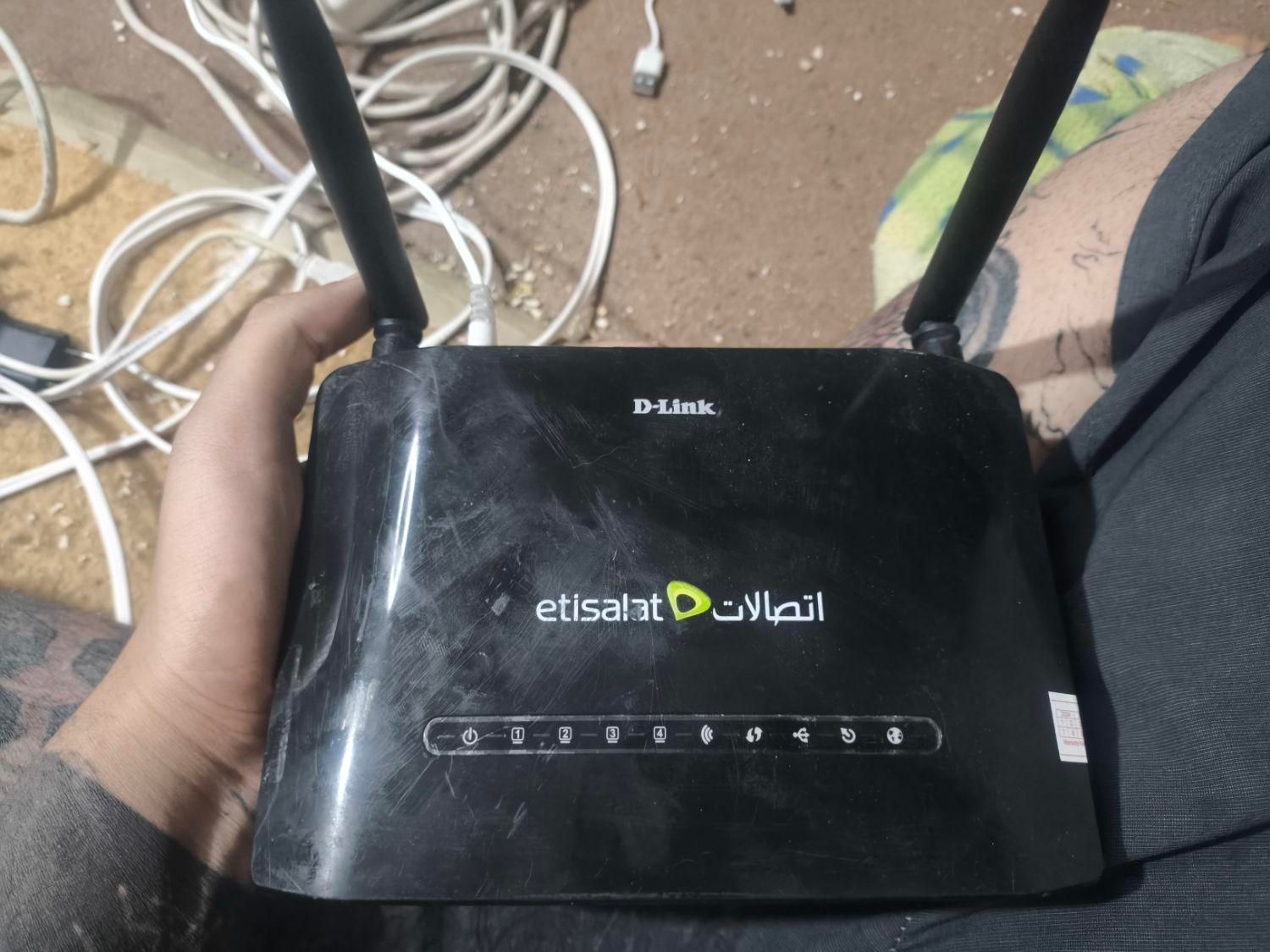 مودم adsl dlink2750|مودم و تجهیزات شبکه|شیراز, معالی‌آباد|دیوار