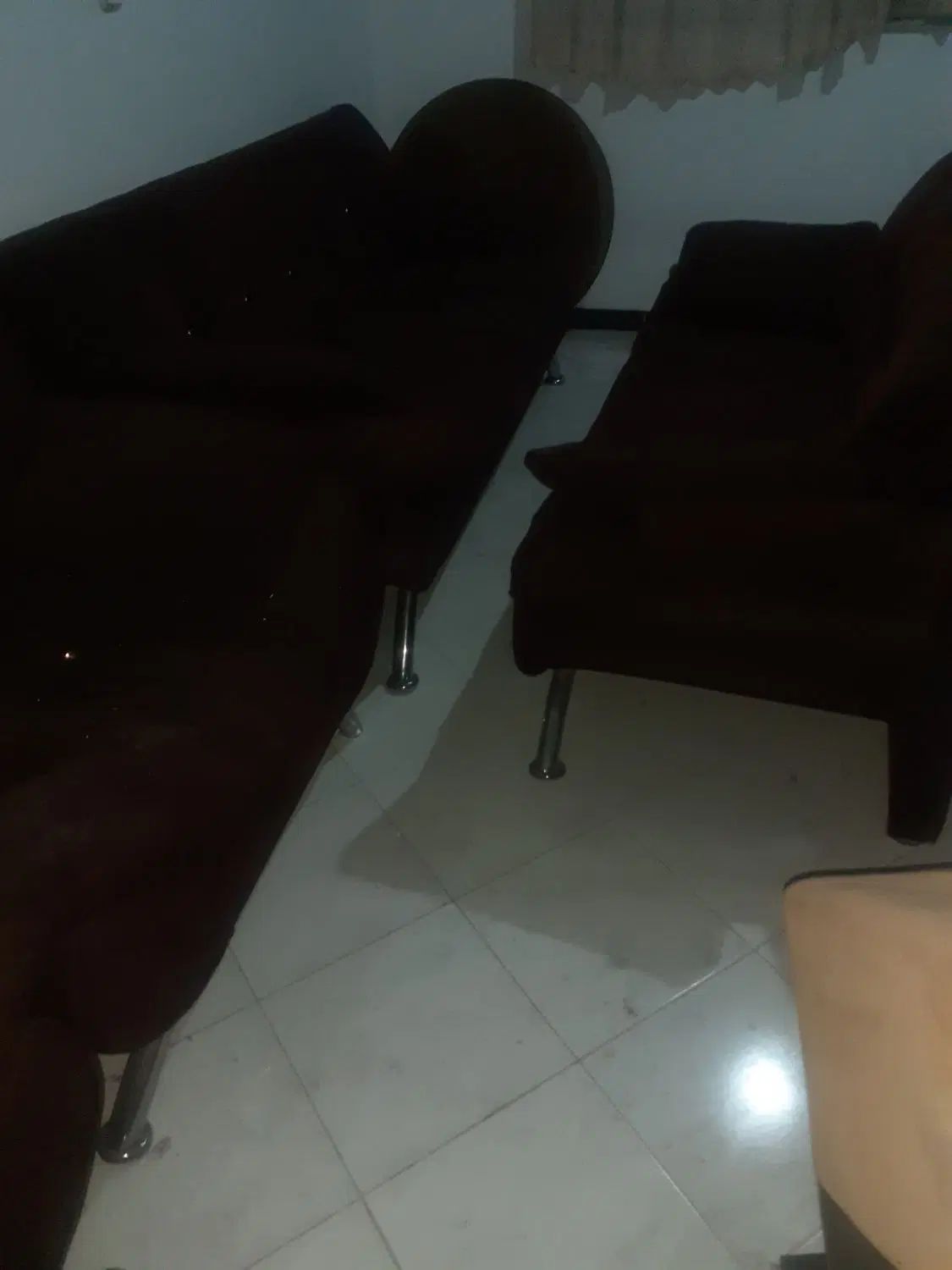 مبل دست ساز کاملا سالم پایه استیل۳۰۰۰/۰۰۰|مبلمان خانگی و میز عسلی|رشت, معلم|دیوار