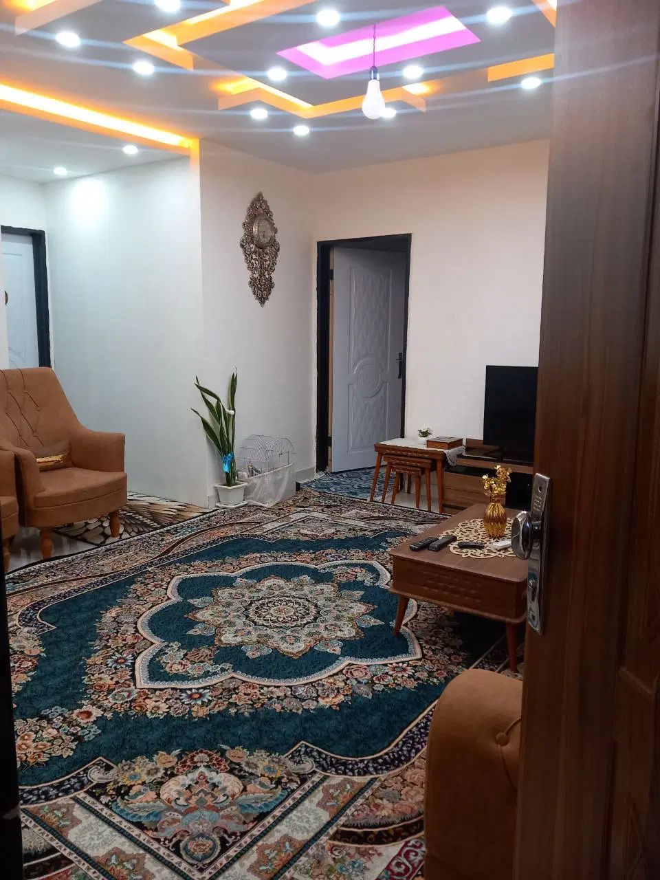 ۶۸ متر ۲ خواب ( دخانیات ) نسق|فروش آپارتمان|رشت, دخانیات|دیوار