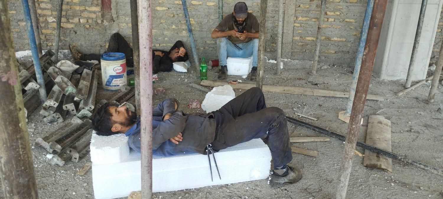 تعدادی اوستا و کارگر ساده ارماتور بندی|استخدام معماری، عمران و ساختمانی|قزوین, |دیوار