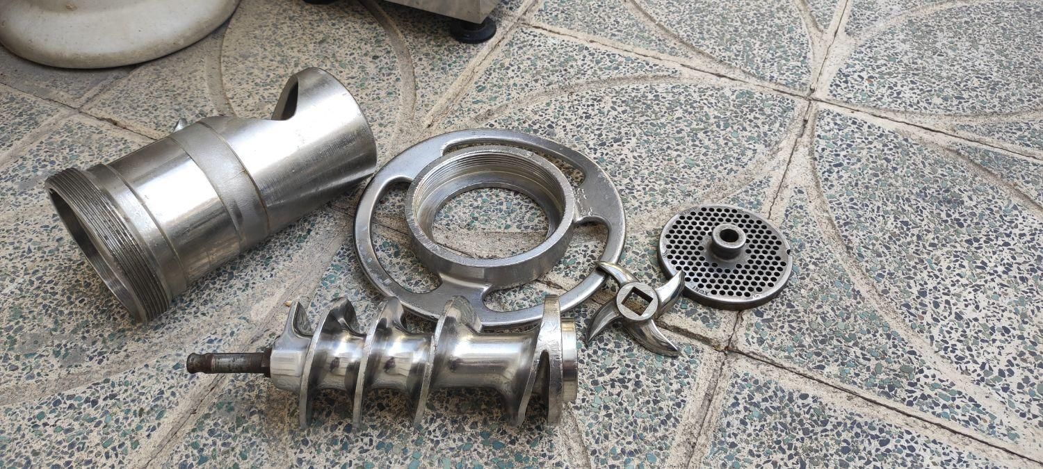چرخگوشت صنعتی اصل اینالیا چرخ گوشت 32|خردکن، آسیاب، غذاساز|تهران, آذری|دیوار