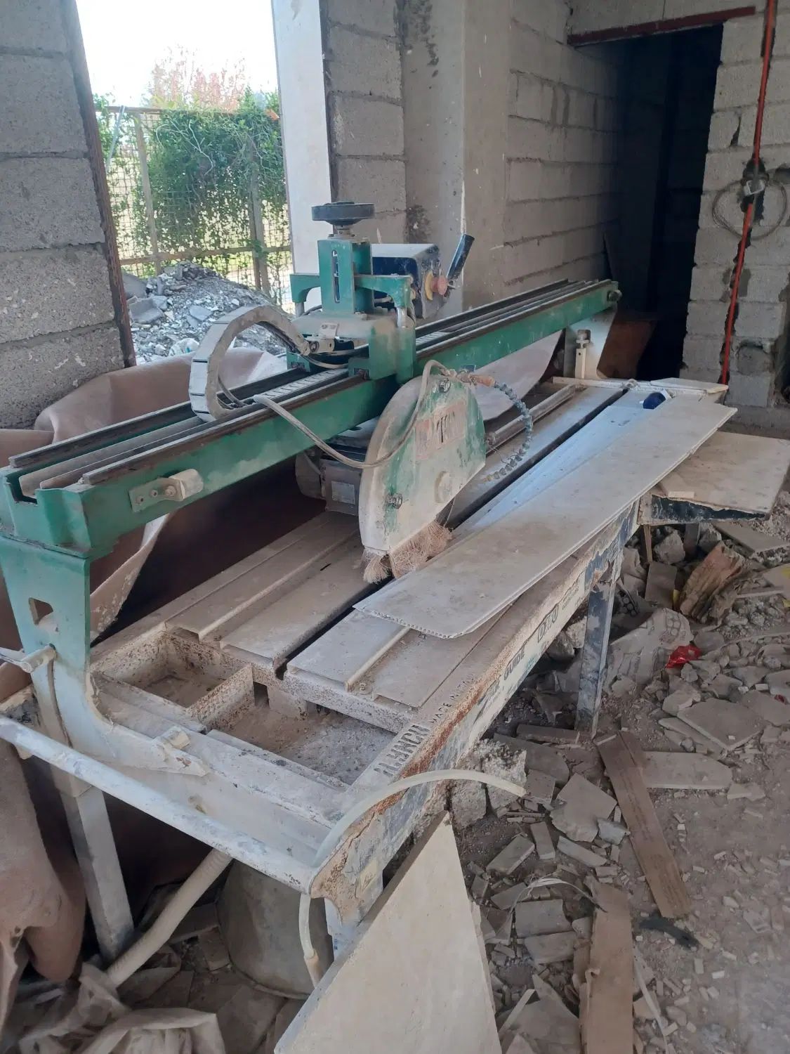 دستگاه سنگبری دستگاه آب برش  سنگ بر کاشی بر|ماشین‌آلات صنعتی|رودسر, |دیوار