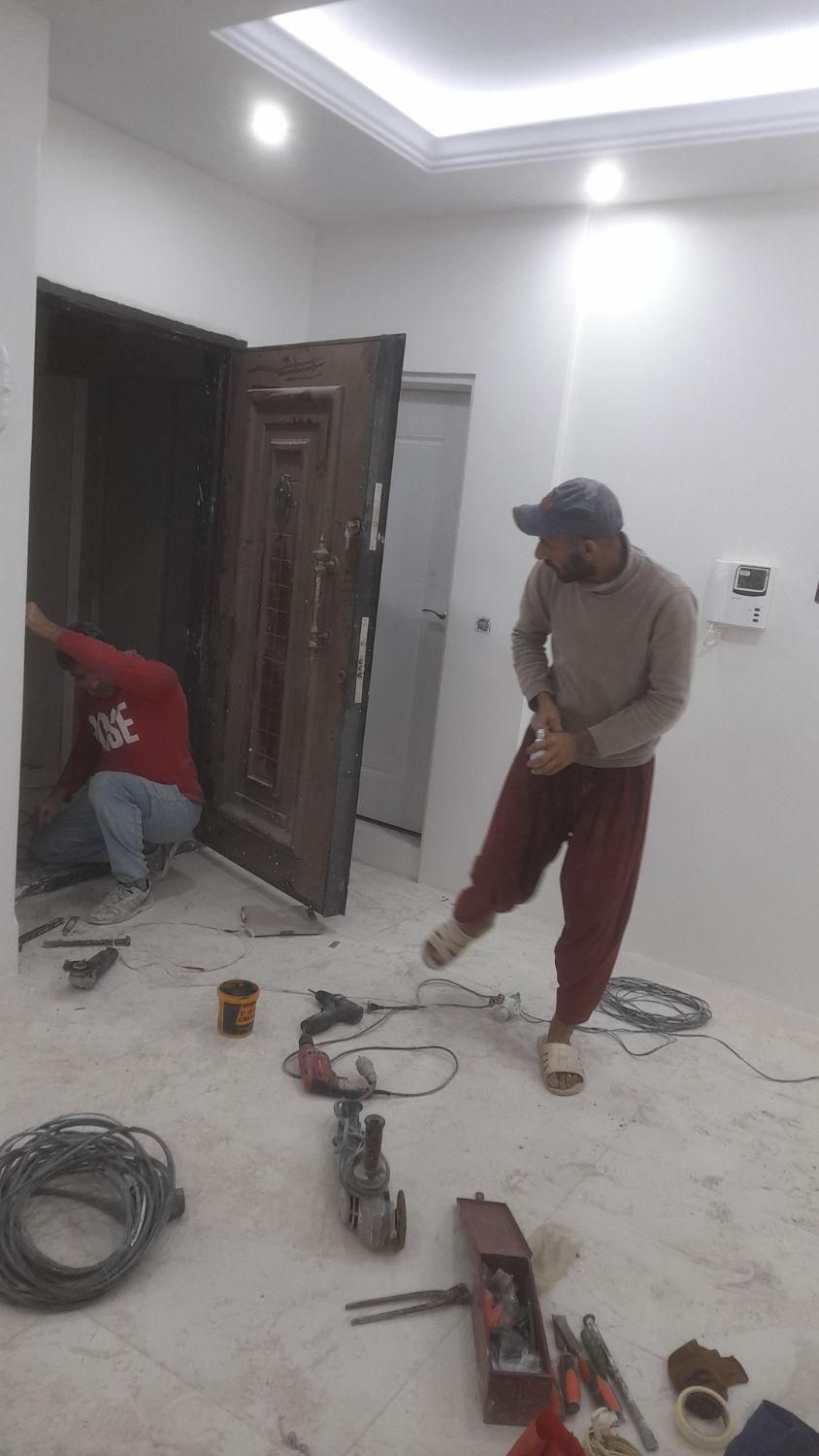 نصاب درب ضد سرقت/ضدحریق/داخلی/جک آرام بند/قرنیز|خدمات پیشه و مهارت|تهران, صادقیه|دیوار