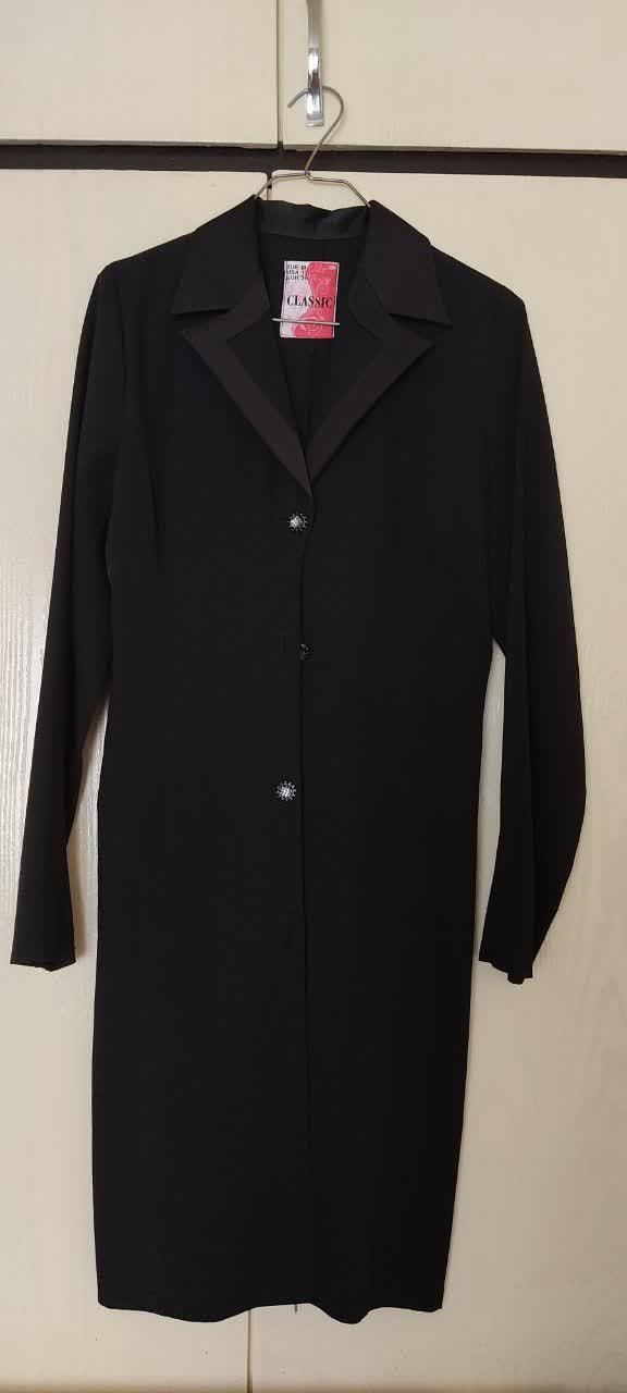 مانتو مجلسی نو|لباس|کاشان, شهرک خاتم الانبیا (مسکن ملی کاشان)|دیوار