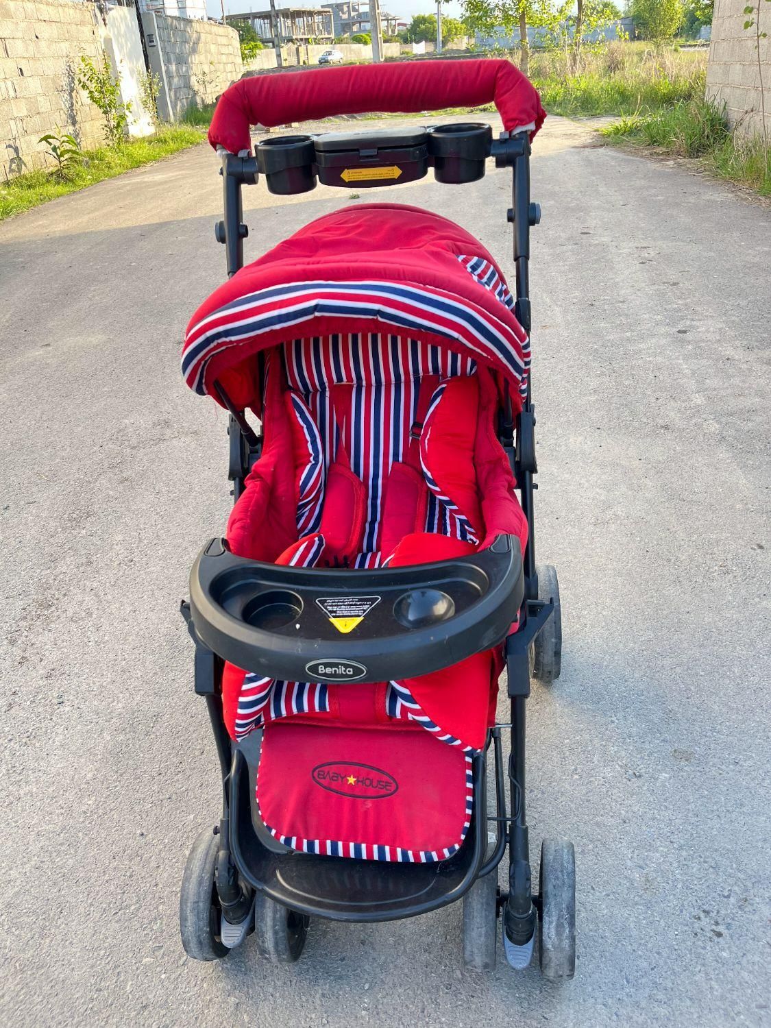 فروش کالسکه بسیار تمیز|کالسکه و لوازم جانبی|تنکابن, |دیوار