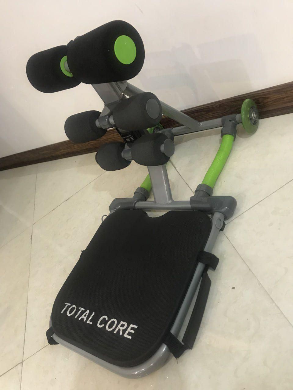 توتال کور اصل و لباس و دستکش ورزشی|تجهیزات ورزشی|تهران, باغ خزانه|دیوار