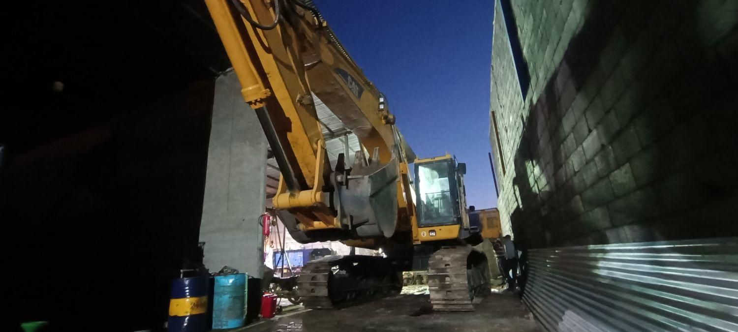 بیل کاترپیلار 350L ، آماده برای کار یا فروش|خودرو سنگین|فلاورجان, |دیوار