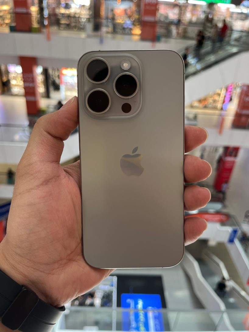 اپل iPhone 15 Pro با حافظهٔ ۲۵۶ گیگ ریجستر شده|موبایل|تهران, جمهوری|دیوار
