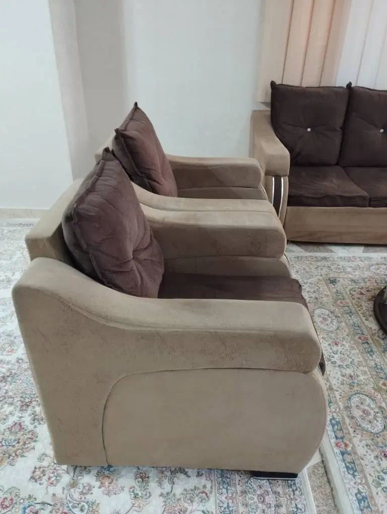 مبل راحتی|مبلمان خانگی و میز عسلی|کرج, کوی کارمندان شمالی|دیوار