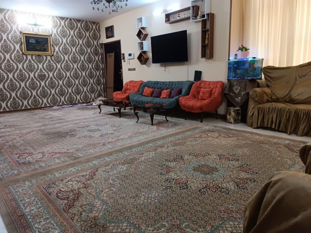 آپارتمان ۱۱۰متری رسالت ۱۲۰|اجارهٔ آپارتمان|مشهد, همت آباد|دیوار