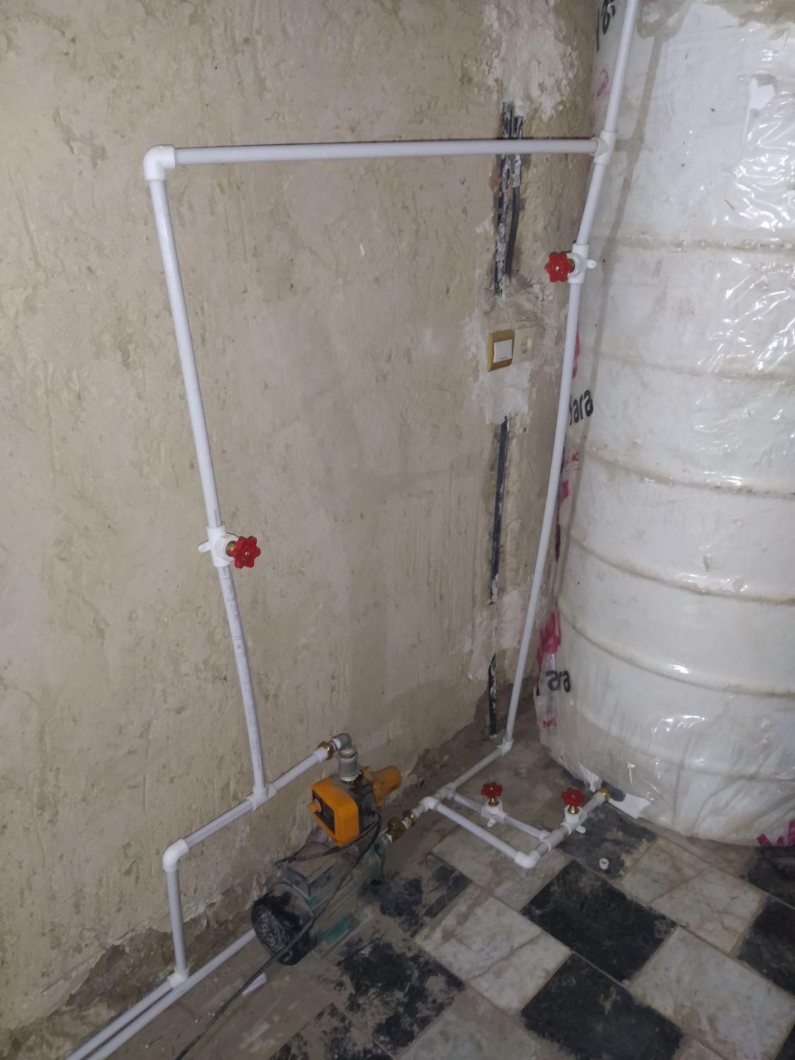 لوله کشی آب و تعمیر پمپ آب و تعویض انواع ژیگلور|خدمات پیشه و مهارت|زاهدان, |دیوار