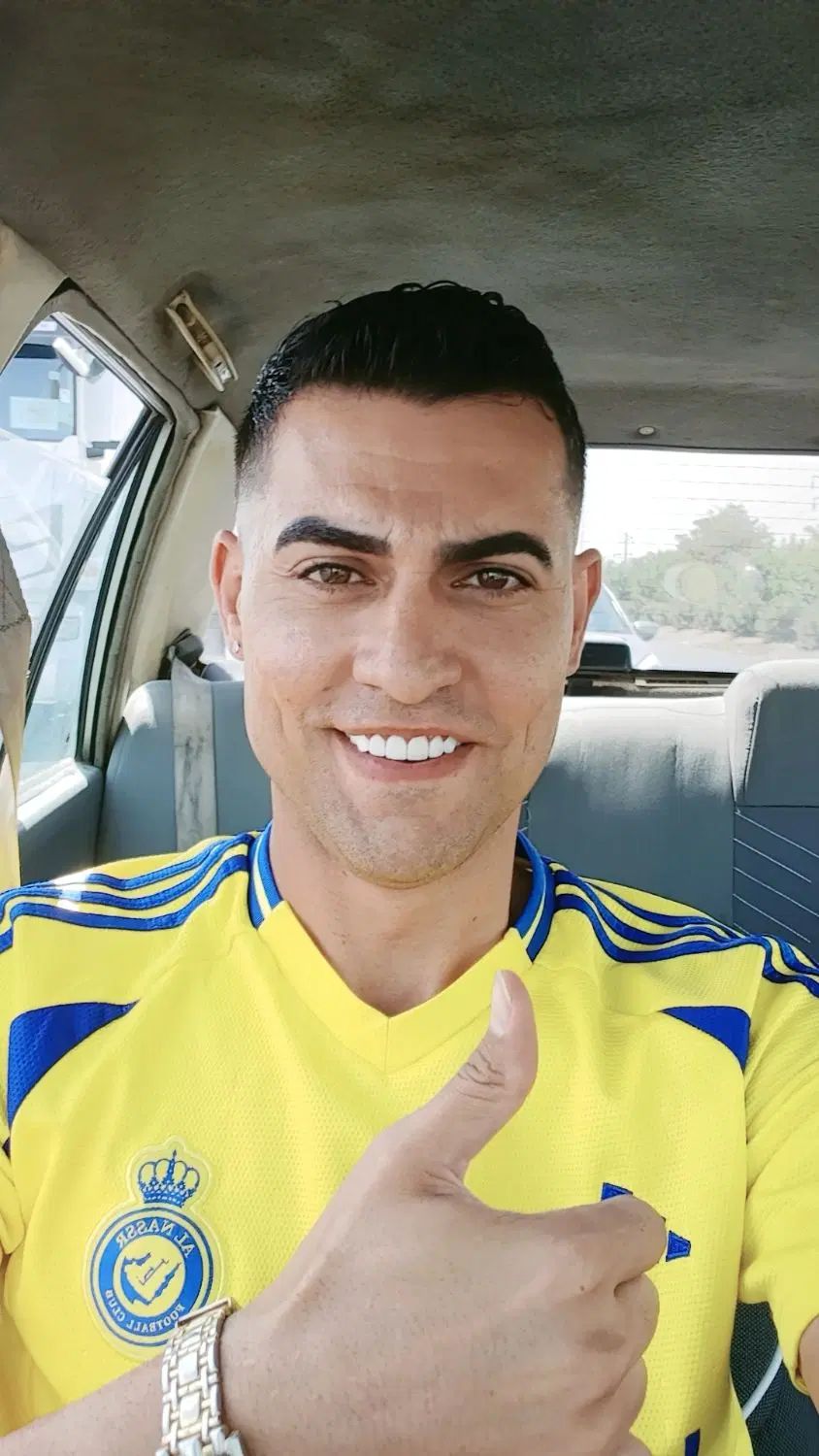 سلام بدل رونالدو هستم.دنبال اسپانسرم برای تبلیغات|استخدام هنری و رسانه|کرج, گلشهر|دیوار