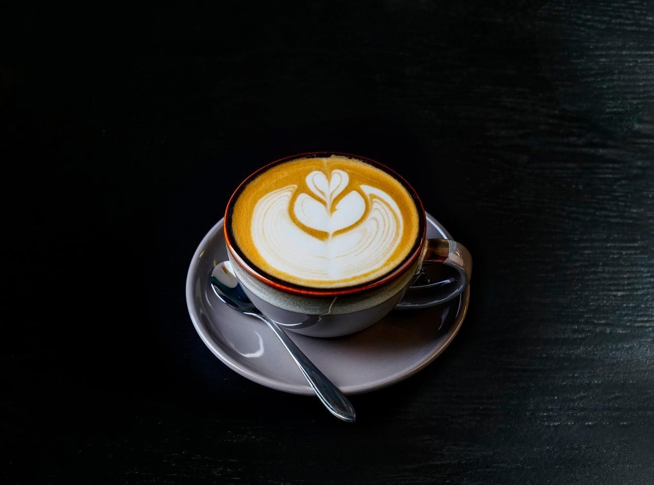 اموزش باریستا و بارتندر ، نوشیدنی گرم و سرد کافه|خدمات آموزشی|رشت, دیلمان|دیوار