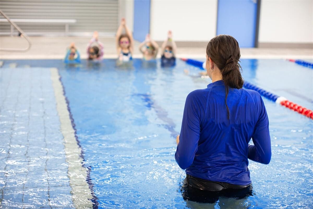 آموزش شنا از مبتدی تا حرفه ای بصورت اقساطی|خدمات آموزشی|اراک, |دیوار