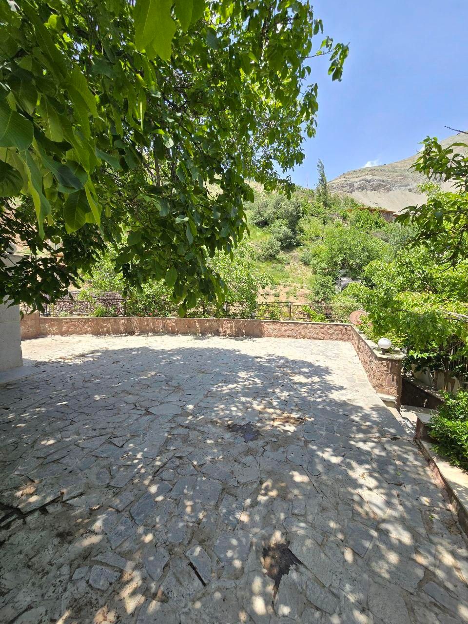 ویلا دوبلکس باغگل|اجارهٔ کوتاه‌مدت ویلا و باغ|فشم, |دیوار