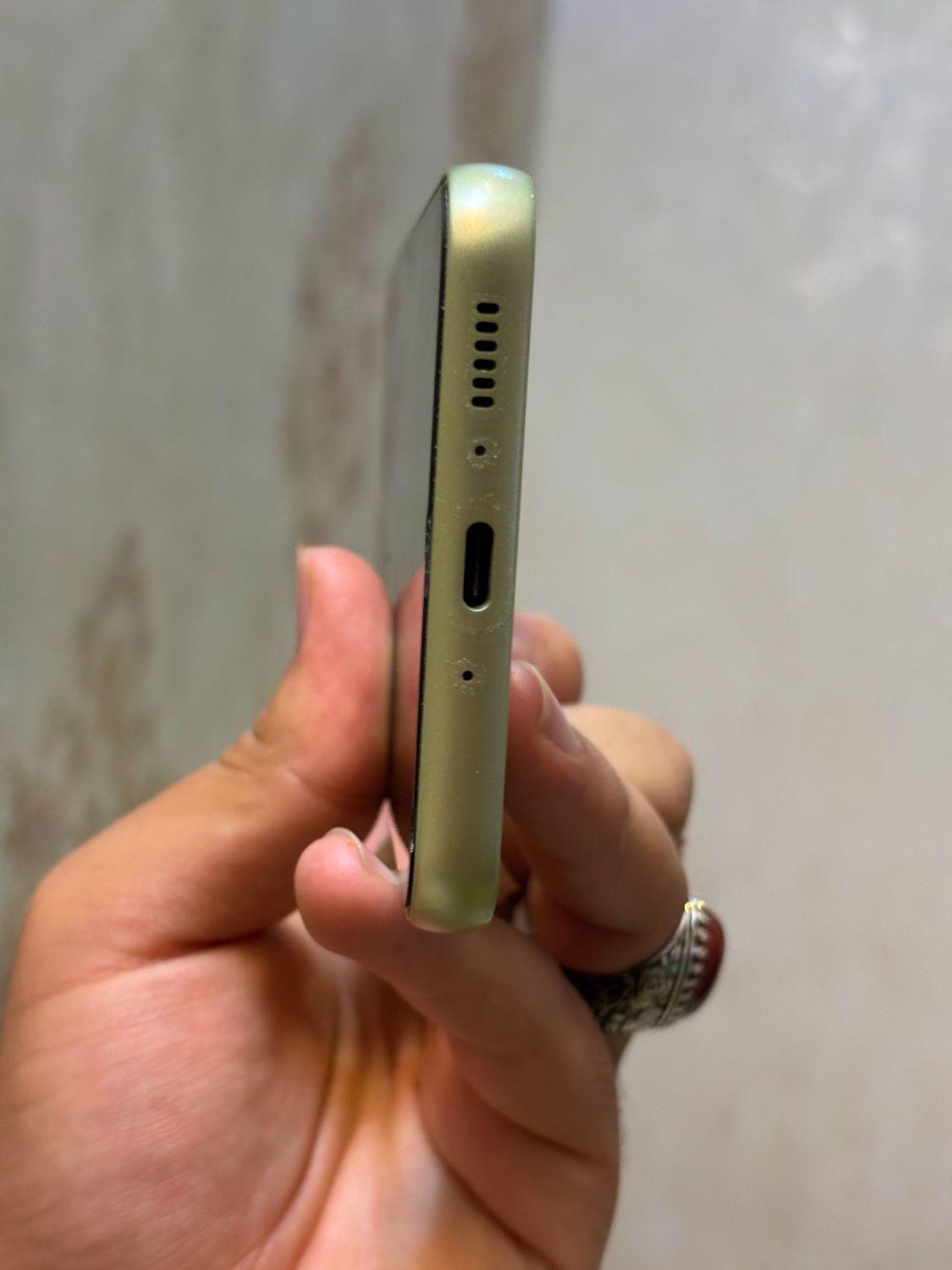 سامسونگ Galaxy A34 با حافظهٔ ۱۲۸ گیگابایت|موبایل|اصفهان, بهارستان|دیوار